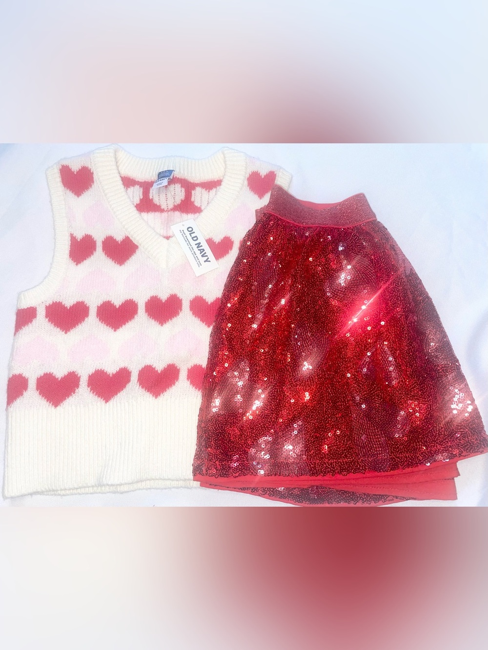 ♥️Old Navy Heart Knit Vest & Red Sequin Cat & Jack Skirt Bundle ♥️ 6/7